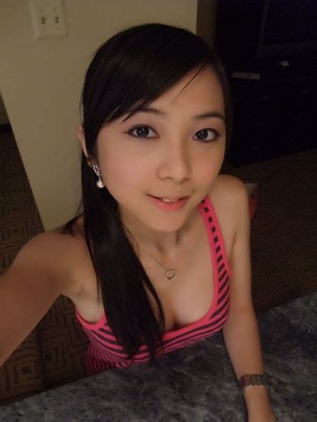 Hot Teen Mini Lin Asian Sexy Photo