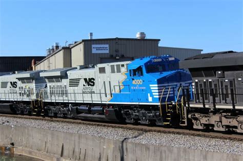 Norfolk Southern Rebuilt Ge Ac44c6m 4000 Norfolk Southern Railroad
