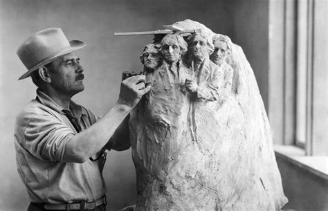 Dive Into The Timeless Tales of America's Most Historic Attractions