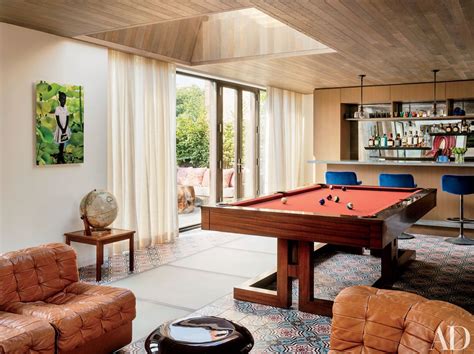 14 Beautiful Billiard Rooms Where You Can Play In Style Billiard Room