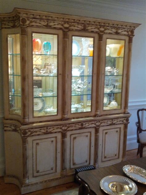How to style a china cabinet. Mark Sunderland on Design: How To Decorate A China Cabinet