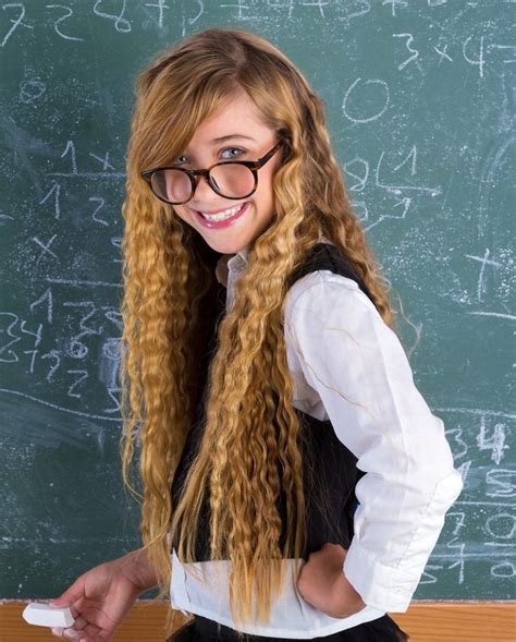 25 best nerd hairstyles for girls to try in 2023 hairstyle camp