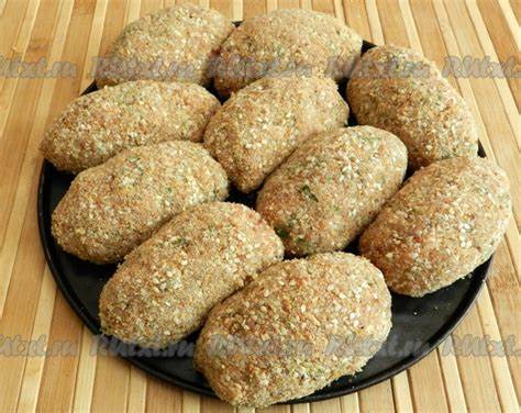 Диета котлеты из индейки Котлеты из индейки с сырной начинкой - 12 пошаговых фото в рецепте Котлеты из индейки с сырной начинкой - 12 пошаговых фото в рецепте Диета котлеты из индейки