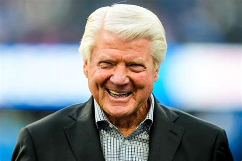 Jimmy Johnson Is Back In The Fold With Cowboys