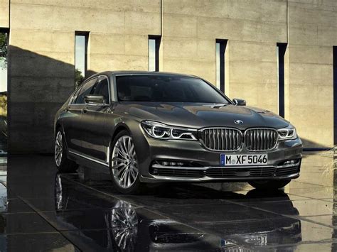 With a revamped look that. BMW 7 Series Loaded with Advanced Technologies ...