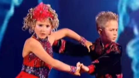Axel et Alizée : Leur Incroyable Talent c'est la danse - YouTube