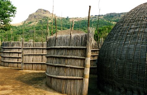 File:Swaziland - Traditional homes.jpg - Wikipedia