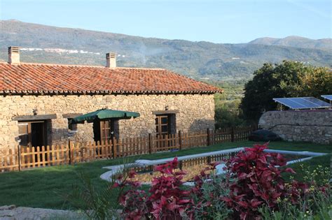 Precio más bajo por noche encontrado en las últimas 24 horas para una estancia de 1 noche y 2 adultos. Casa Rural en el Valle del Jerte con piscina y barbacoa.