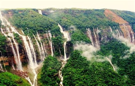 10 Reasons To Visit Cherrapunji On Your Next Trip