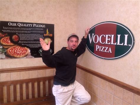 Vocelli Pizza Closed 28 Reviews Pizza 12026 N Shore Dr Reston