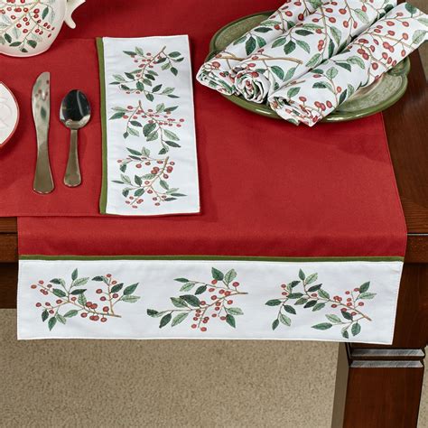 Simply Holly Holiday Table Linens