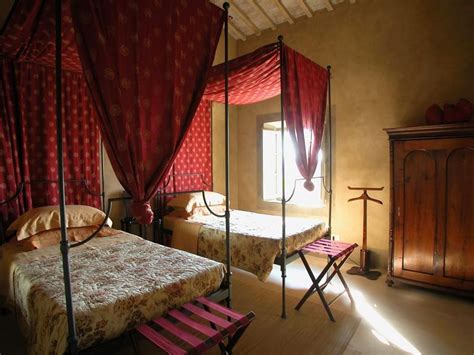 Bedroom In A Villa In Tuscany Great Ideas For Creating A Canopy Bed Beds Designed By Ilaria