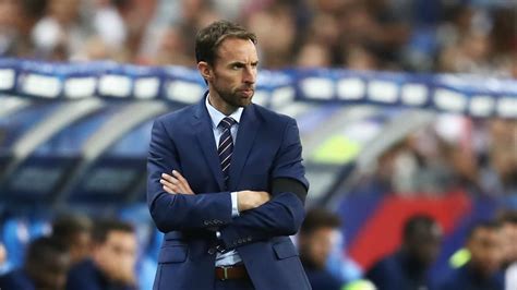 Gareth southgate has weaponised the great english queue. Some England players 'do not warrant place', says Gareth ...