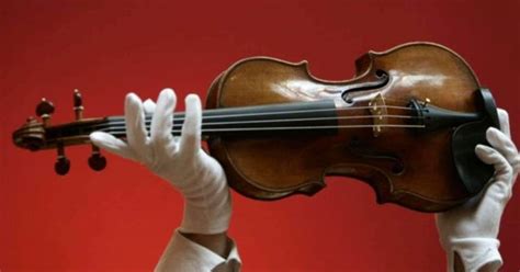 Un Enigma Da 15 Milioni Uno Dei 26 Pregiatissimi Violini A Cui Il Liutaio Di Cremona Ha Dato