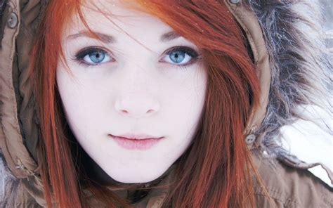 Wallpaper 2560x1600 Px Blue Eyes Face Fur Coats Redhead Women