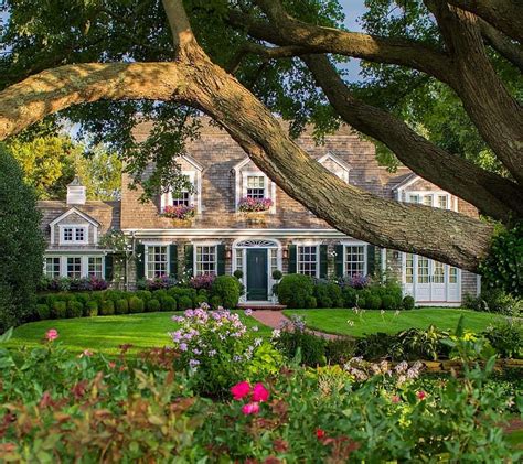 Picture Perfect New England Home At First Light In Marthas Vineyard