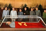 頭條揭密》入土為安 為何政治人物遺體會移出水晶棺重新下葬？