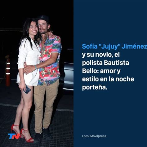 Moda Y Besos Para Sofía Jujuy Jiménez Y Su Novio En La Noche Porteña Tn