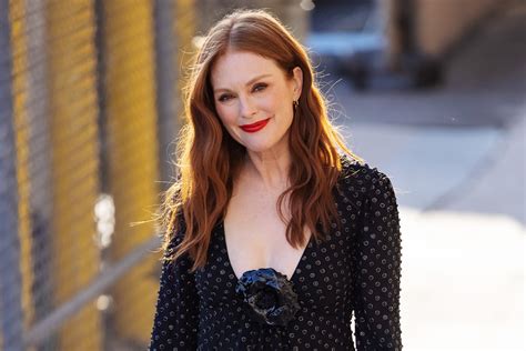 Julianne Moore On The Fallacy Of Anti Aging And The Covid Era