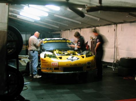 Corvette C6 Gt2 Lg Motorsport Crew Attends The Riley C6 Co
