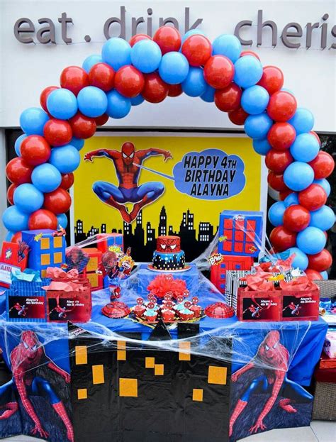 Every children wants that his birthday party should entertainment full, decoration full, memorial full and better then last party. Cake table | Spiderman birthday party, Spiderman birthday ...