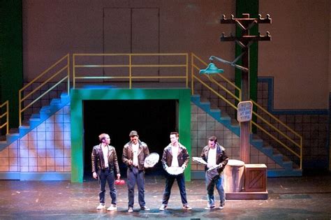Getimagephp 800×533 Musical Grease Musical Set Design Theatre