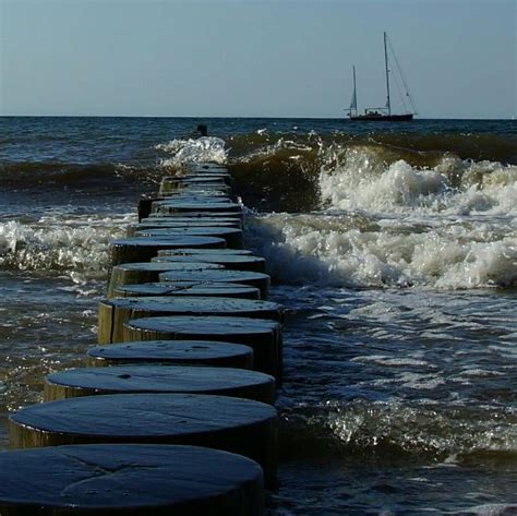 Wellenbrecher Foto And Bild Landschaft Meer And Strand Brandung Bilder