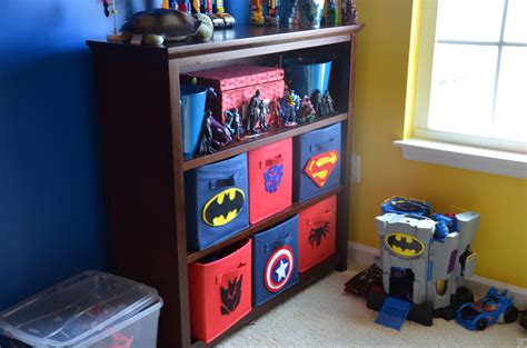 Includes wall art, superhero figures, bedding sets, shower avengers throw pillows: Decorating: Funny And Cute Batman Room Decor For Kids And ...