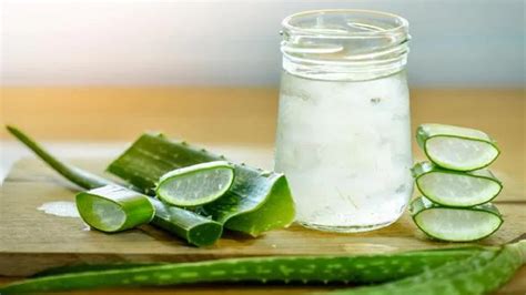 How To Use Aloe Vera Juice For A Clear And Glowing Skin Imp