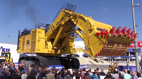 Giant Komatsu Pc7000 6 Front Shovel Mining Excavator Demo Bauma 2016