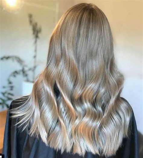 Ash blonde hair is quite popular these days. 34 Ash Blonde Hair Color Examples You Must See - BelleTag