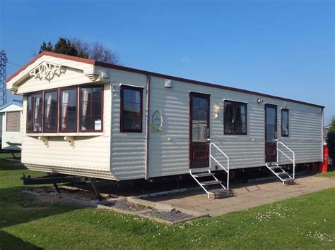2 Bed Caravan Available For Hire In 2018 At Valley Farm In Clacton On