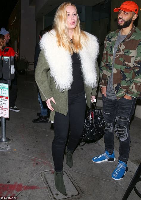 Iggy Azalea Goes Casual After Thanking Plastic Surgeon For Fabulous