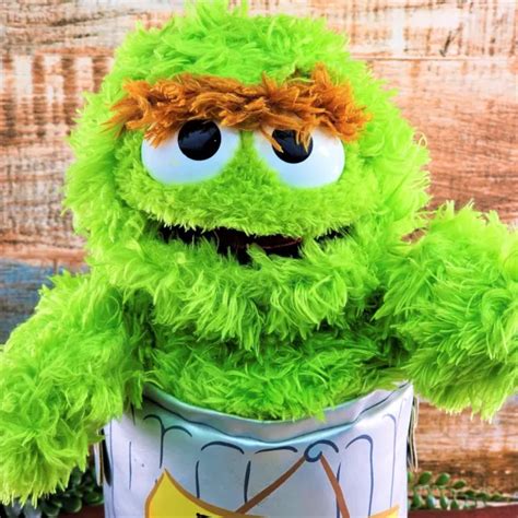 Oscar The Grouch Plush Sesame Street Place Seaworld Stuffed Plush Toy