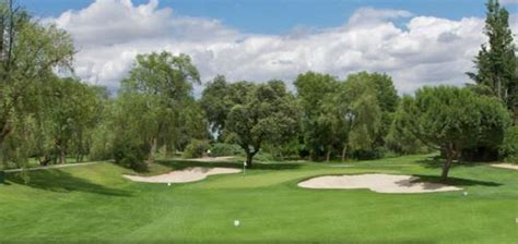 It is the largest spanish golf club for its number of holes and the largest in europe located in a metropolitan area. Galaxia Golf • Golf La Moraleja