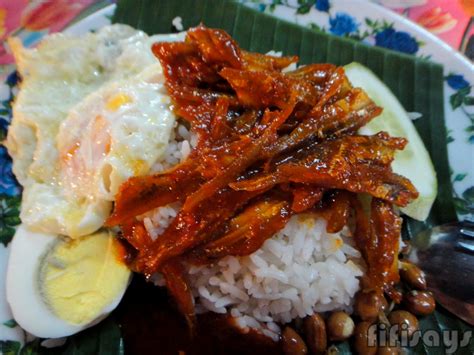Gluttony kitchen at taman desa. ..fifi says..: Food Review : Nasi Lemak Kukus Power Batu ...