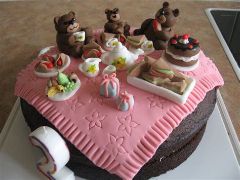 The Papoose Mamoose Birthday Cakes