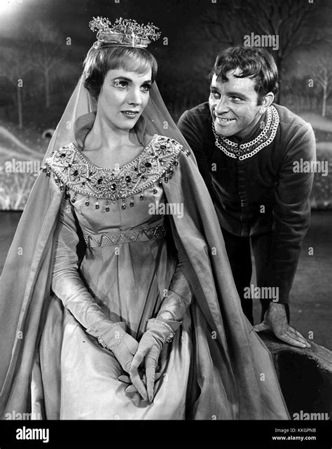 Richard Burton Julie Andrews Guenevere And Arthur Camelot Stock Photo