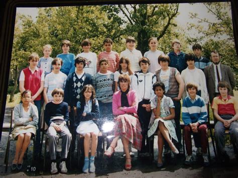 Photo De Classe Ma 1ère Année De 6ème En 1982 De 1982 Collège Charles