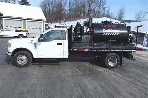 sealcoat truck for sale |sealmaster| asphalt sealcoating ...