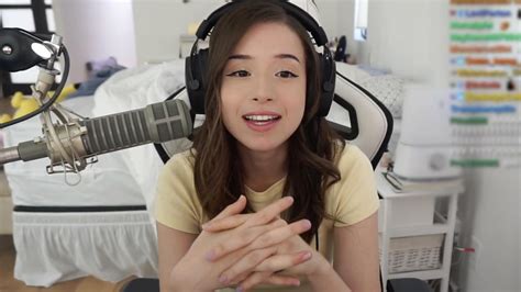 Pokimane Receives Warning From Twitch For Accidental Vrogue Co