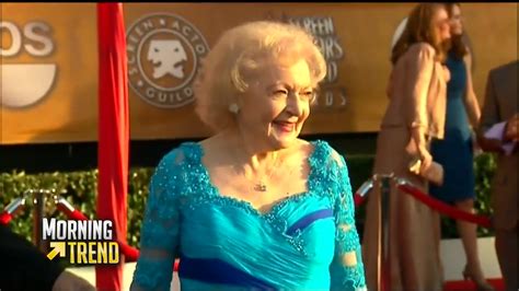 How Betty White Is Celebrating Her 99th Birthday In Quarantine Wsvn