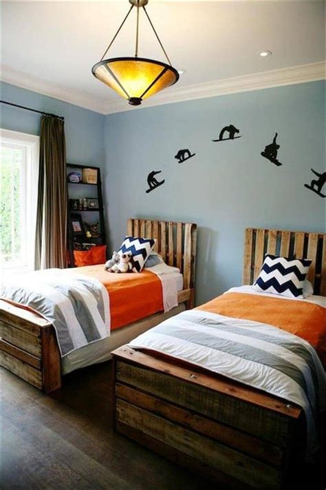 42 Diy Recycled Pallet Bed Frame Designs