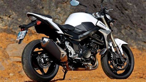 lifestyle and enjoyment suzuki gsr 750 2013 review