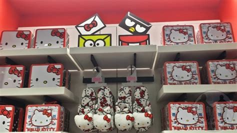 Behind The Thrills Hello Kitty Soft Opens At Universal Studios