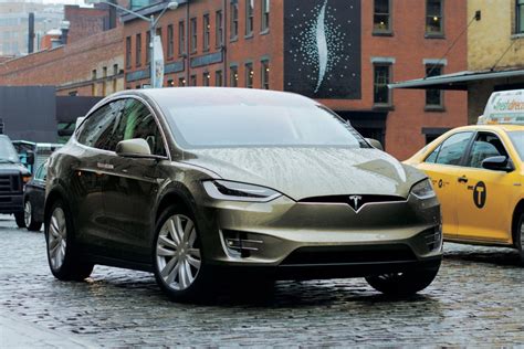 Edmunds also has tesla model s pricing, mpg, specs, pictures, safety features, consumer reviews and more. 2016 Tesla Model X Priced from £71,900 in the UK, P90D ...