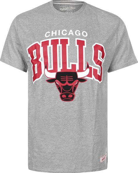 Choose from several designs in chicago bulls tees and shirts from fansedge.com. Mitchell & Ness NBA Chicago Bulls T-shirt grey