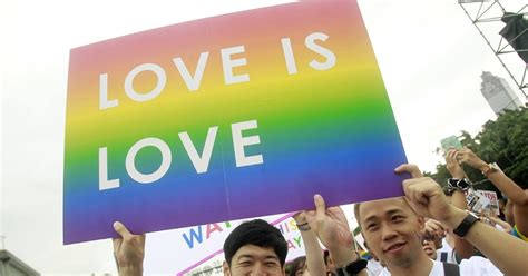 Taiwan Becomes The First Country In Asia To Rule In Favor Of Same Sex Marriage Koreaboo