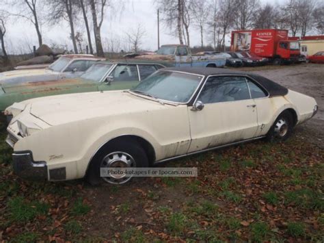 <p>tous nos véhicules passent par un rigoureux 140+ inspection point par point et nous ne acceptons que 1 de tous les trois voitures que nous évaluons.</p>. 2012 Oldsmobile Toronado - Car Photo and Specs