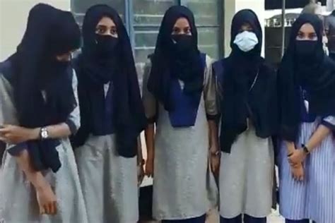 Indian Bans Muslim Students Wearing Hijab In College Asfe World Tv